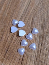 Perlové srdce / perly k nalepení barva bílá