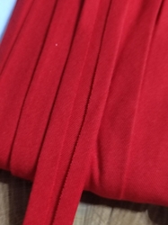 Šikmý proužek bavlněný elastický šíře 20 mm zažehlený červený