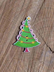 Dřevěný dekorační knoflík vánoční stromek