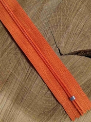 Spirálový zip šíře 3 mm délka 16 cm oranžová